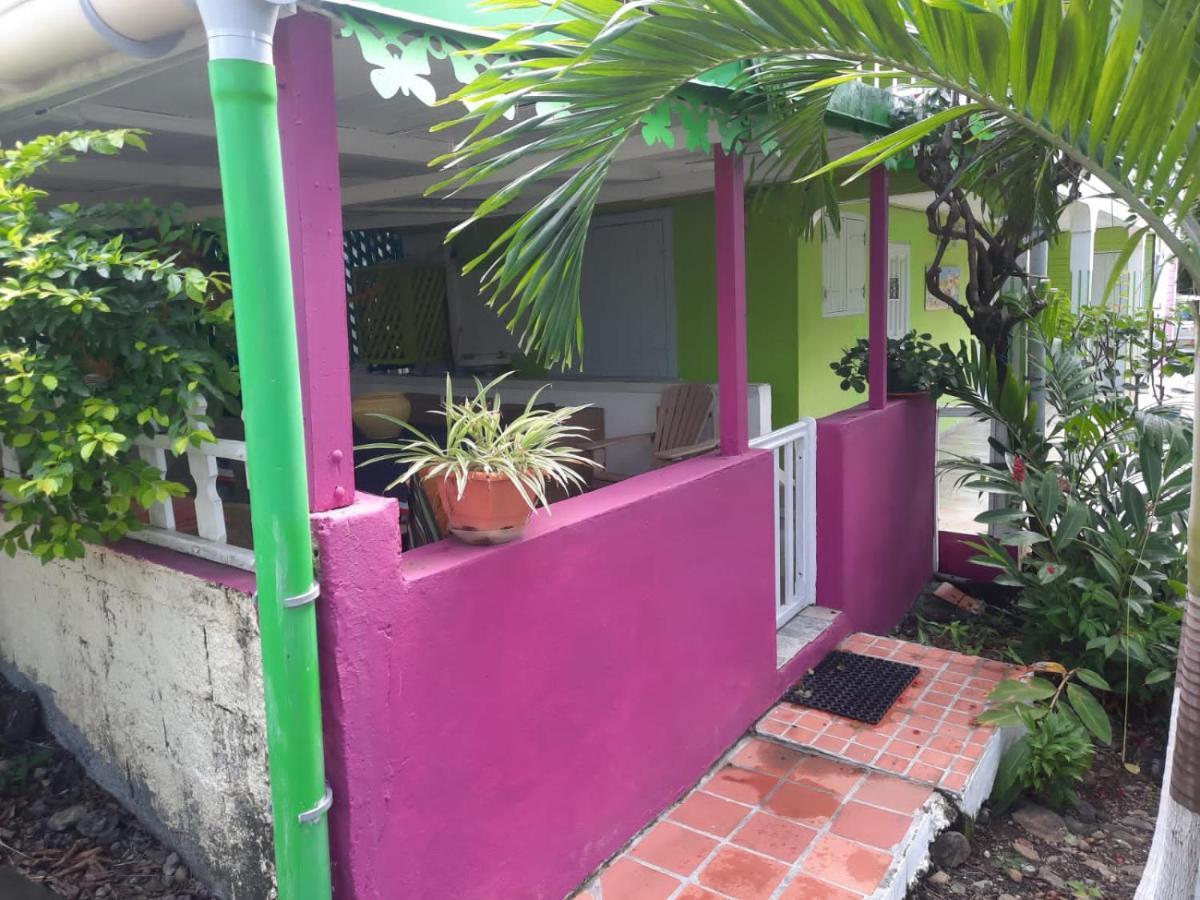 Apartament Le Jardin De Massieux Bouillante Zewnętrze zdjęcie
